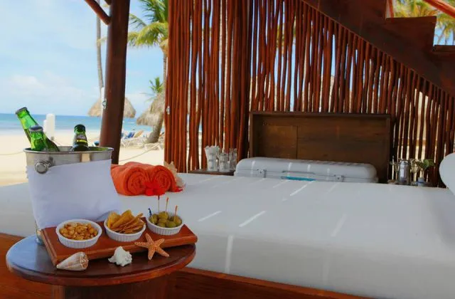 Dreams Punta Cana Resort Spa Vip Lounge on the beach